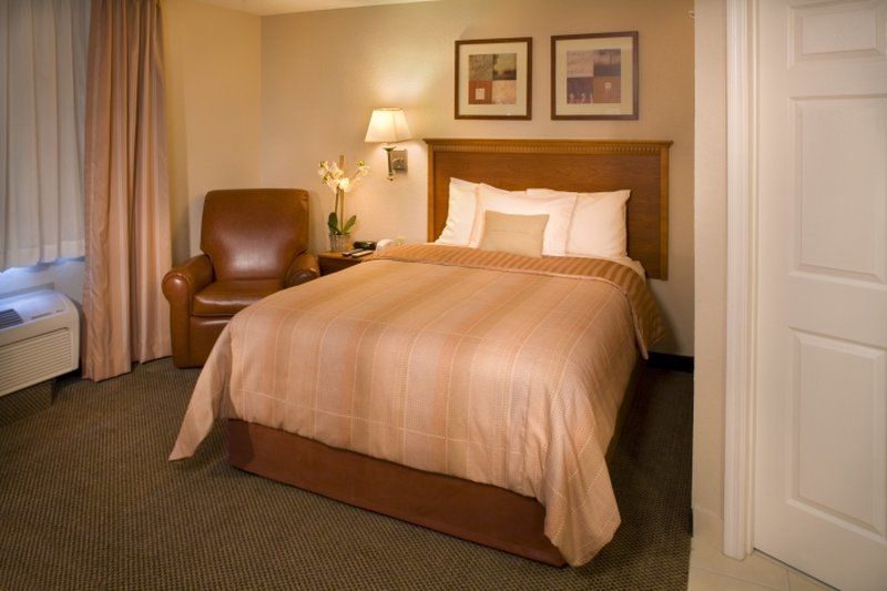 Candlewood Suites Fredericksburg, An Ihg Hotel חדר תמונה